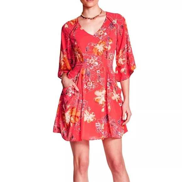 Free People Eyes on You Floral Print Red Poppy Dress / size 2 XS. B3 - Picture 1 of 10